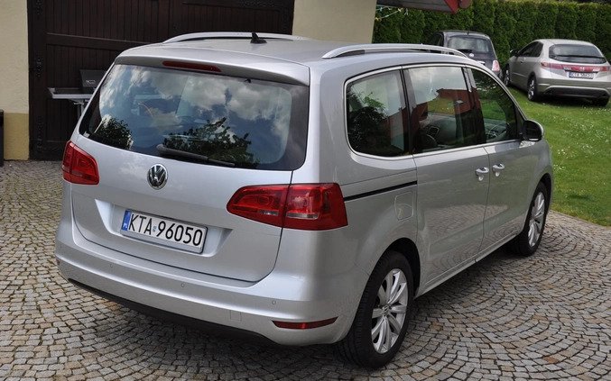 Volkswagen Sharan cena 43900 przebieg: 266000, rok produkcji 2010 z Tarnów małe 704